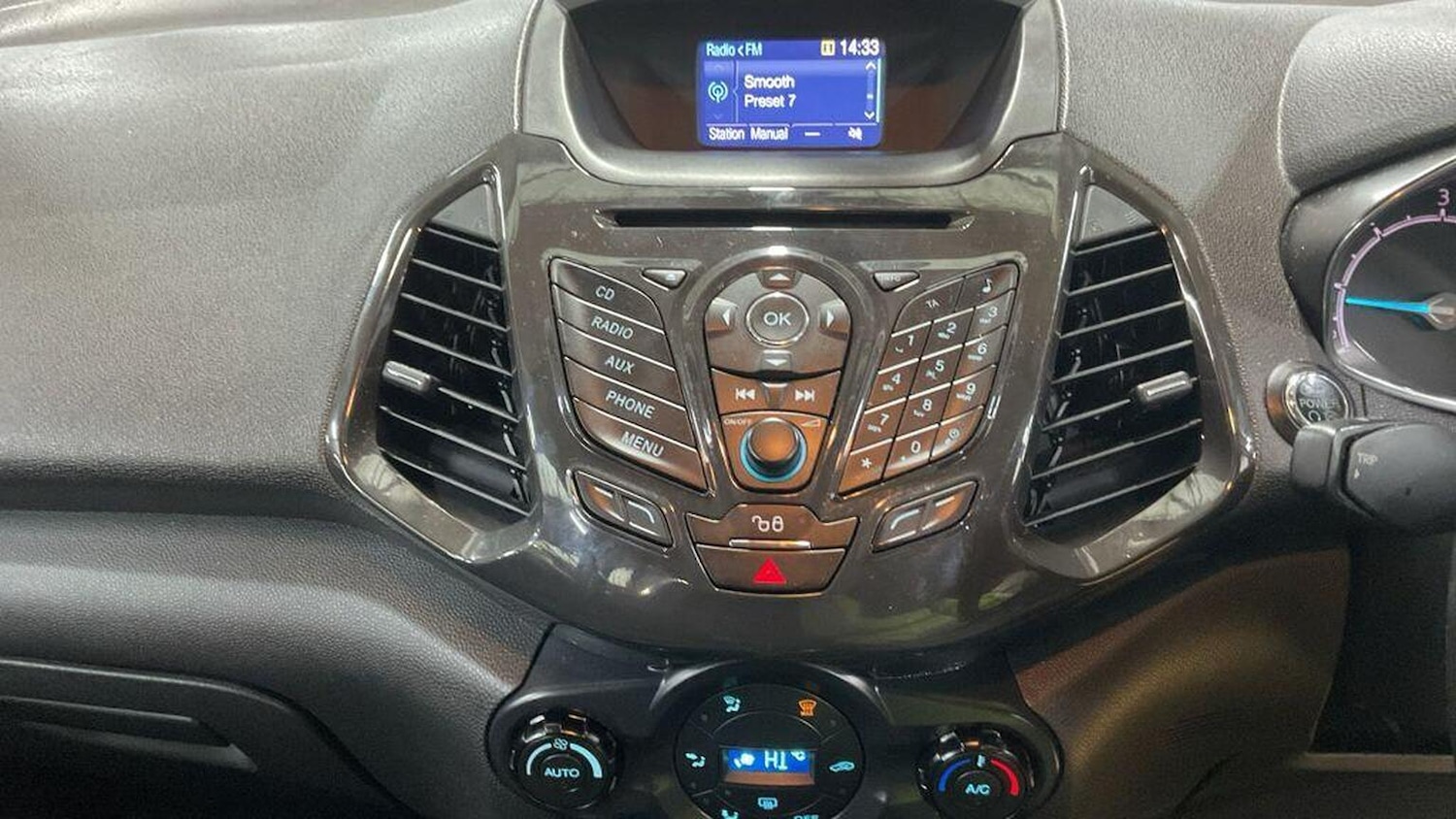 Used Ford Ecosport 2015 for sale - 76706158: Photo 16