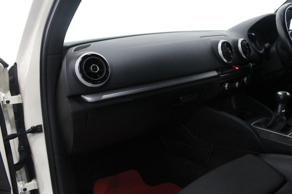Used Audi A3 2015 for sale - 76098776: Photo 30