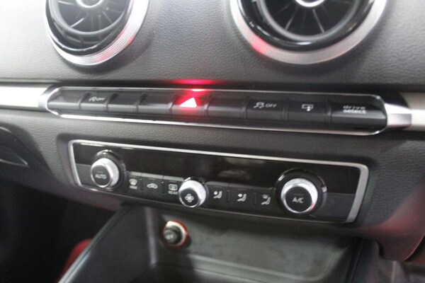 Used Audi A3 2015 for sale - 76098776: Photo 38