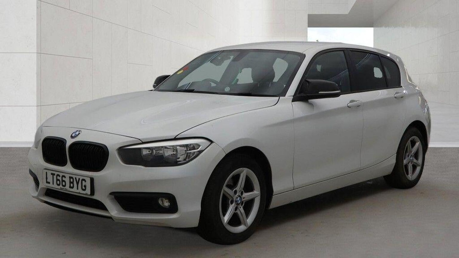 Used BMW 1 Series 2016 for sale - 78149690: Photo 2