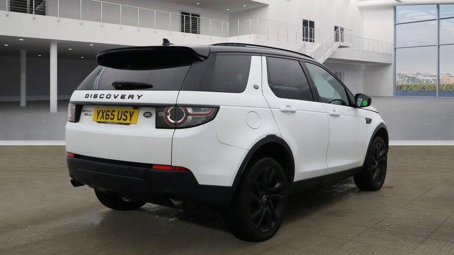 Used Land Rover Discovery Sport 2015 for sale - 77701118: Photo 7