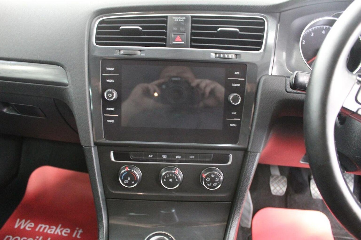 Used Volkswagen Golf 2017 for sale - 77937981: Photo 33