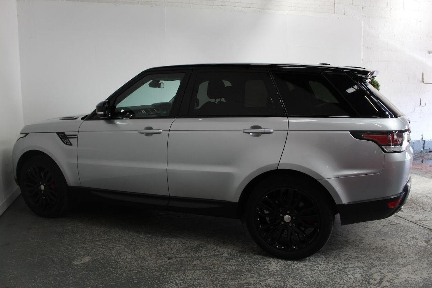 Used Land Rover Range Rover Sport 2014 for sale - 77937990: Photo 10