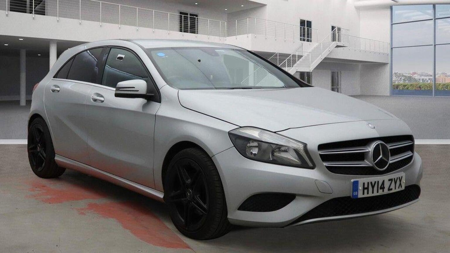 Used Mercedes-Benz A-Class 2014 for sale - 76670741: Photo 1
