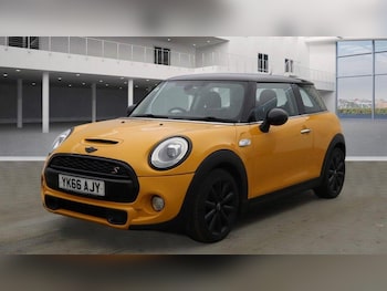 Used MINI Hatch 2016 for sale - 77391899: Photo