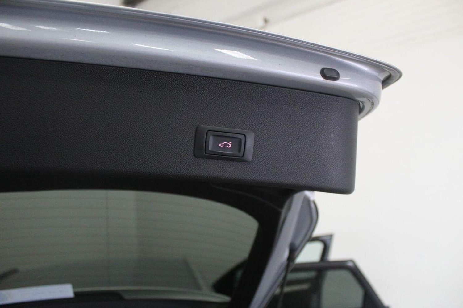 Used Audi A4 2015 for sale - 77303755: Photo 26