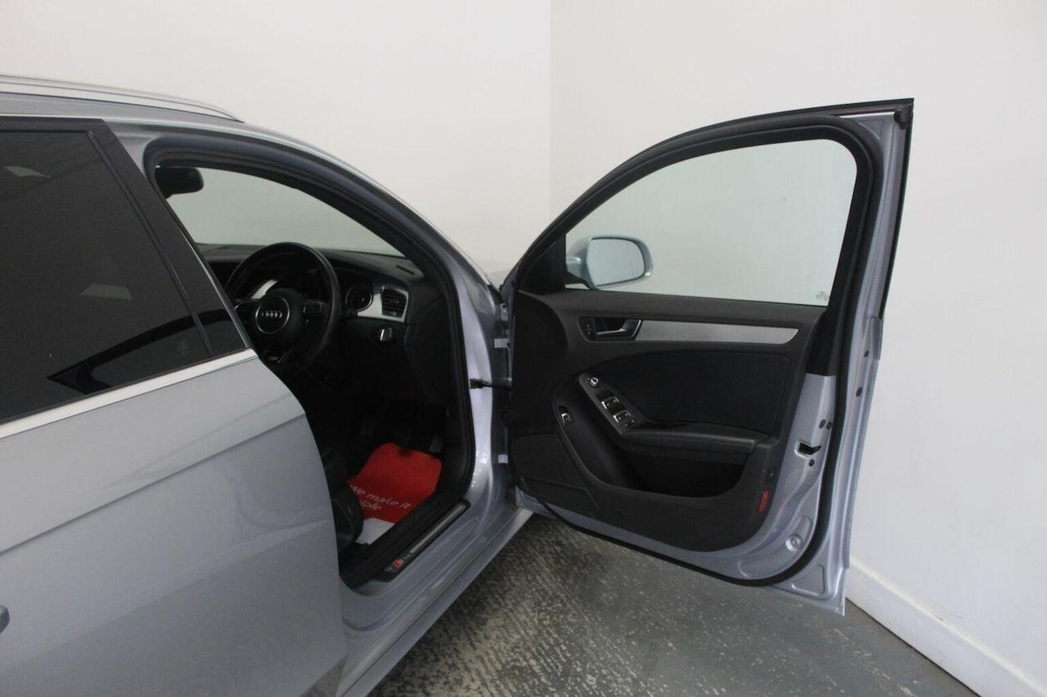 Used Audi A4 2015 for sale - 77303755: Photo 27