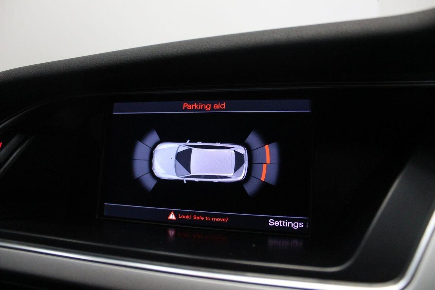 Used Audi A4 2015 for sale - 77303755: Photo 36