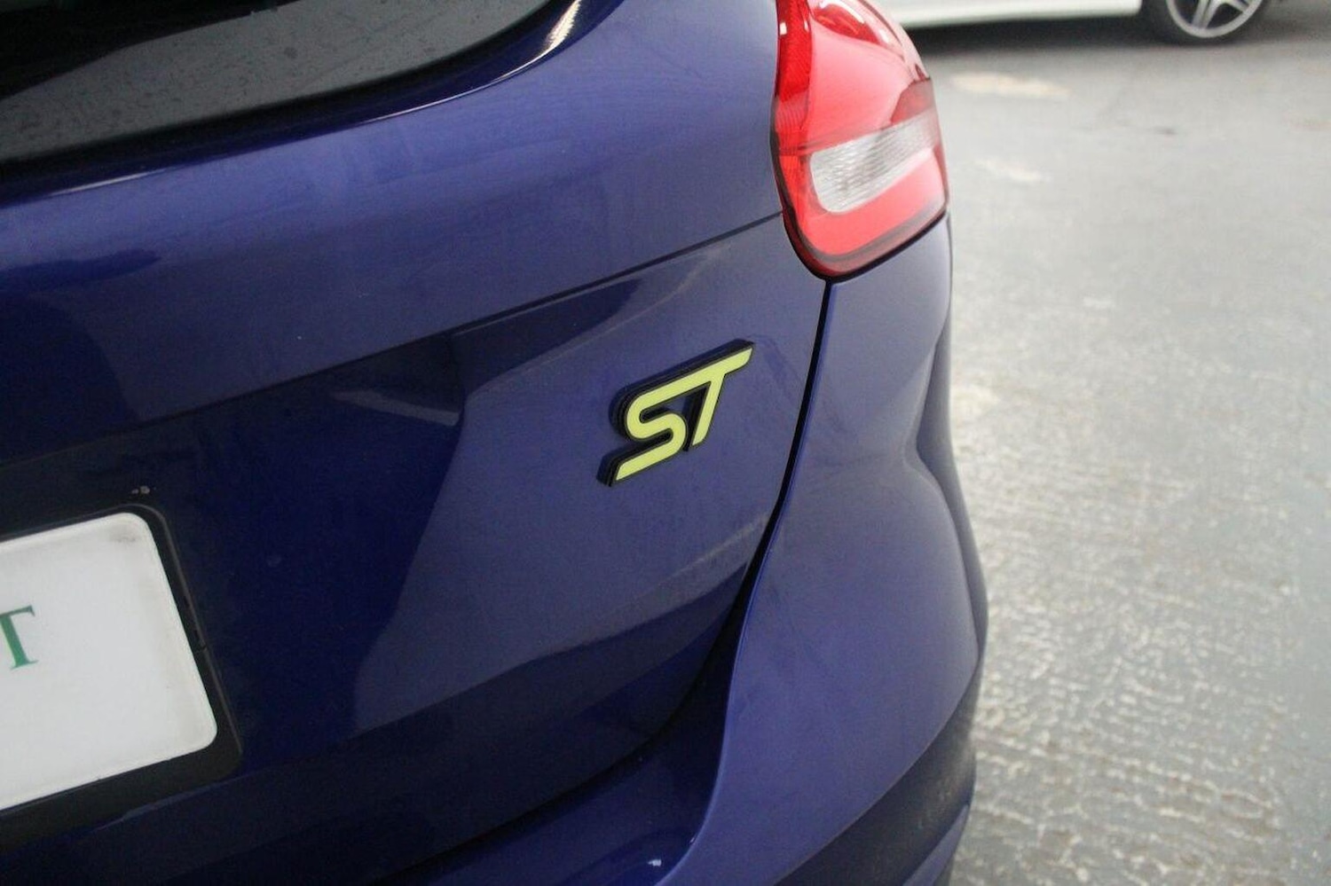 Used Ford Focus 2016 for sale - 77938001: Photo 16