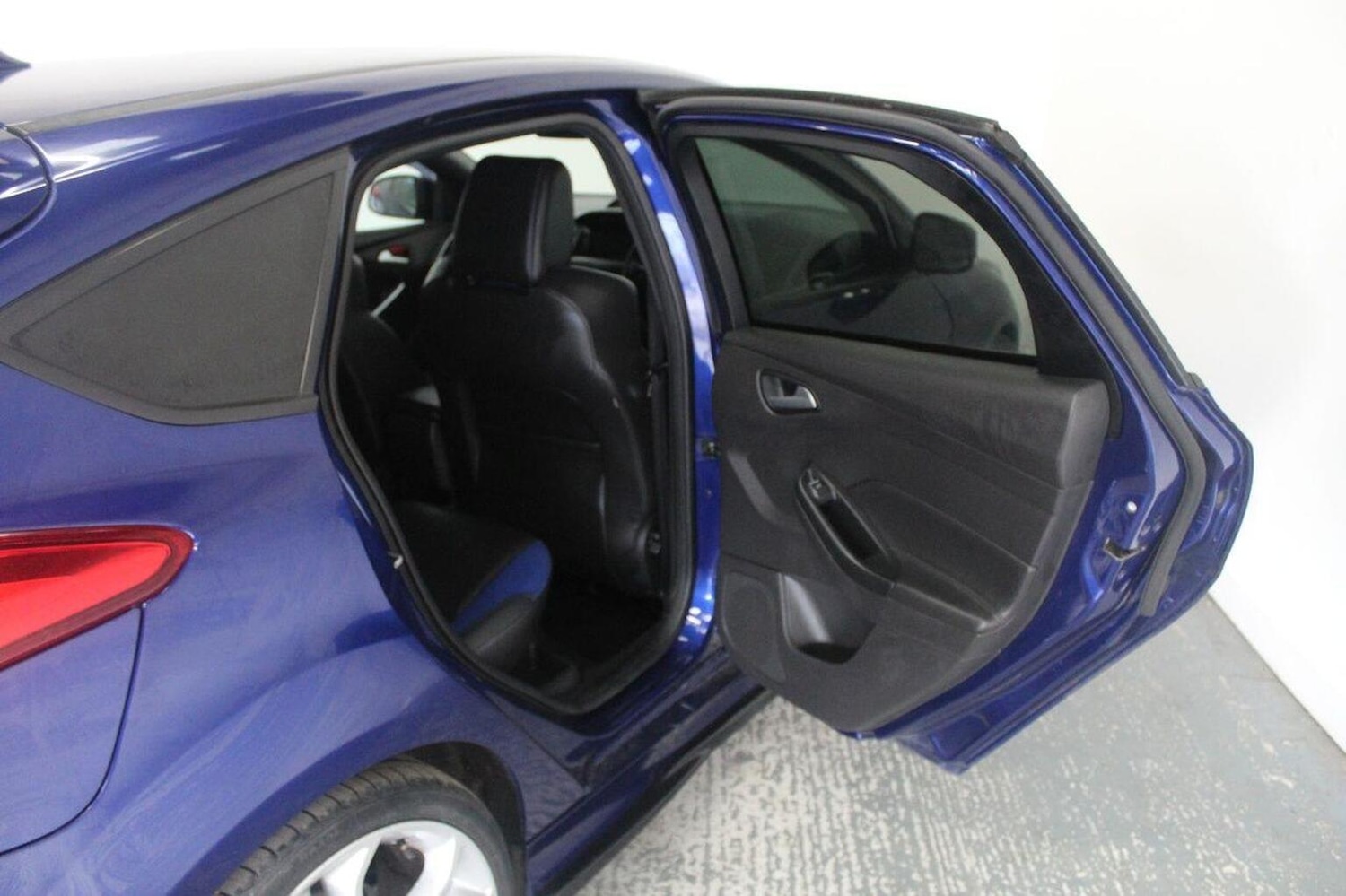 Used Ford Focus 2016 for sale - 77938001: Photo 23