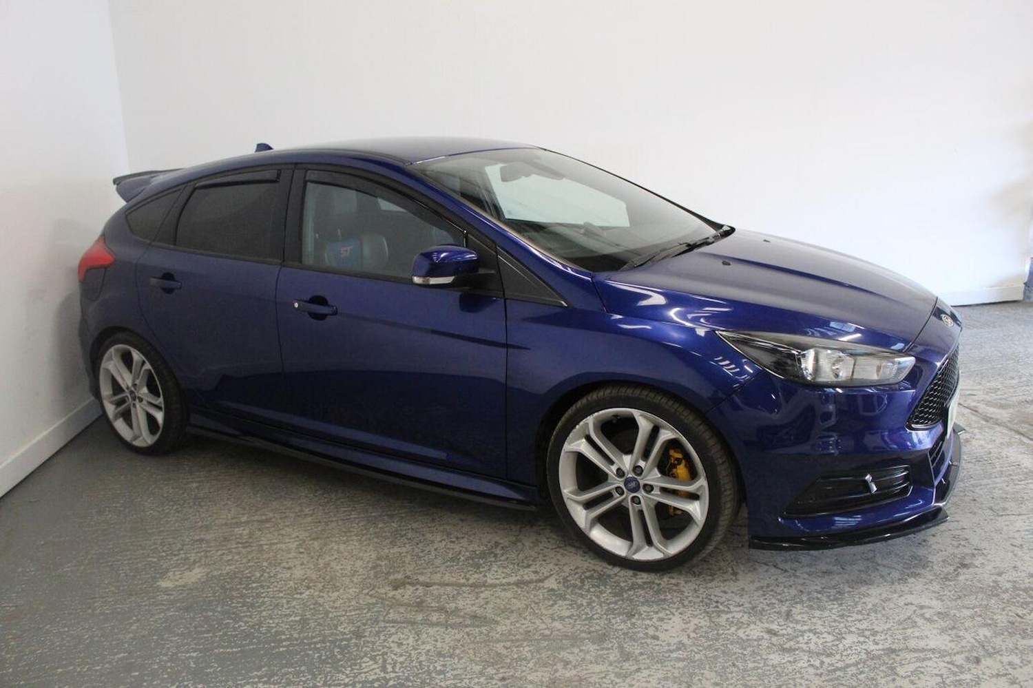 Used Ford Focus 2016 for sale - 77938001: Photo 4