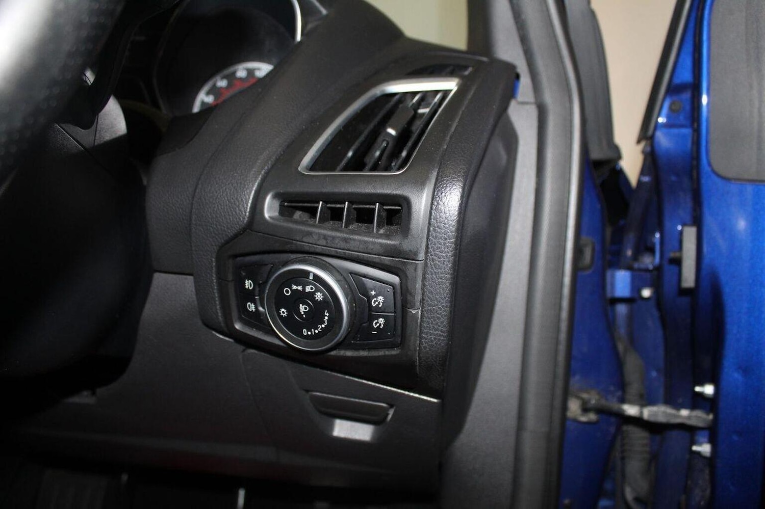 Used Ford Focus 2016 for sale - 77938001: Photo 45