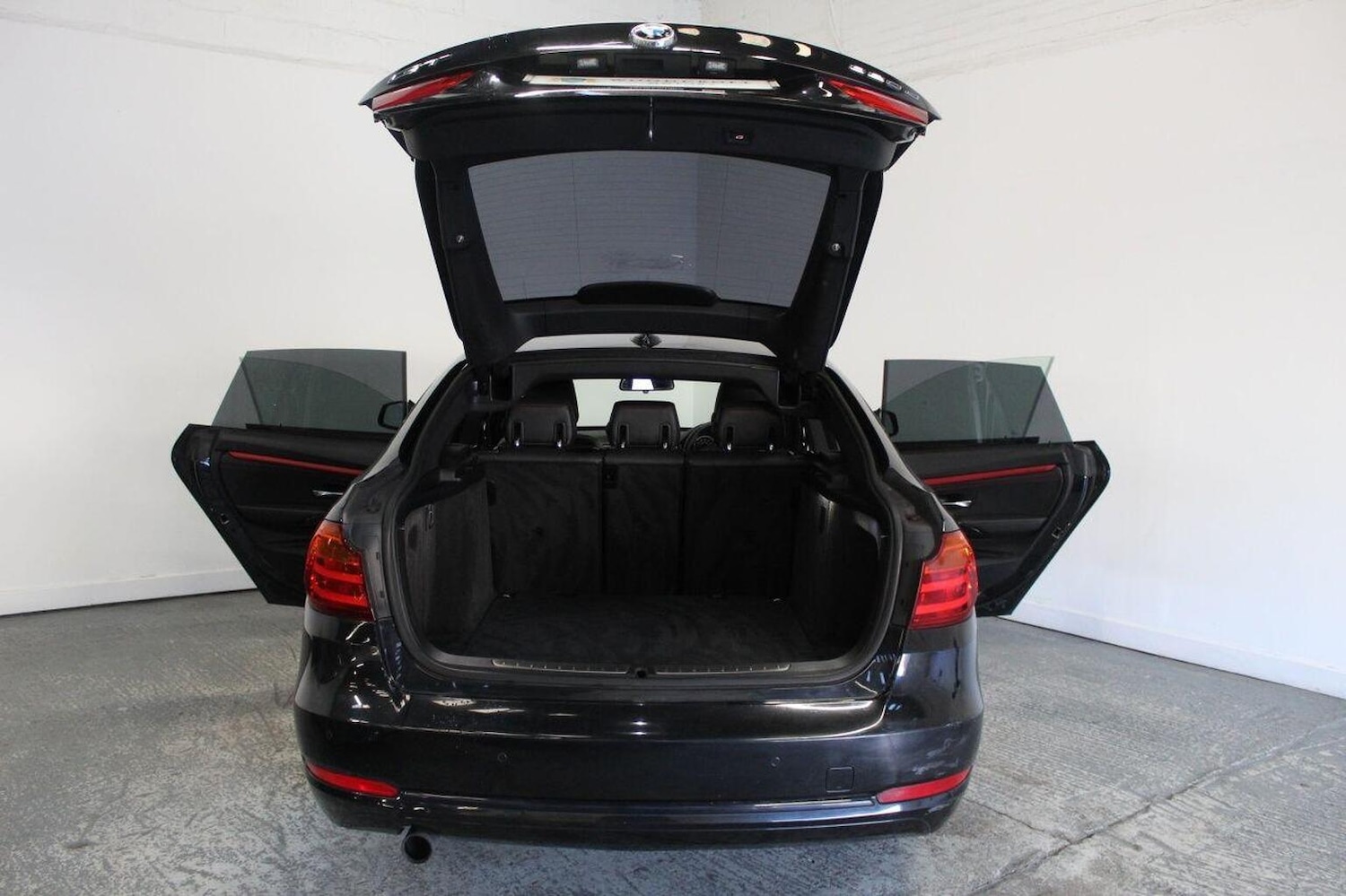 Used BMW 3 Series 2013 for sale - 77033079: Photo 23