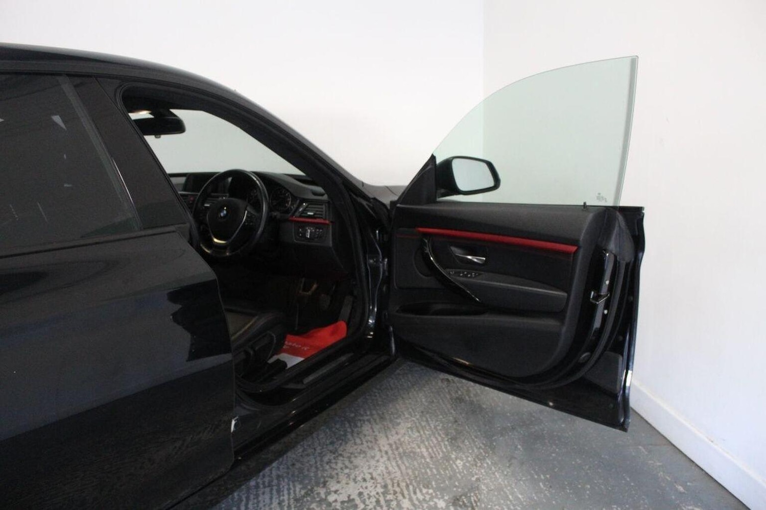 Used BMW 3 Series 2013 for sale - 77033079: Photo 26