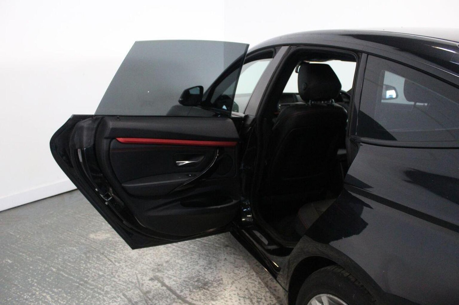 Used BMW 3 Series 2013 for sale - 77033079: Photo 29