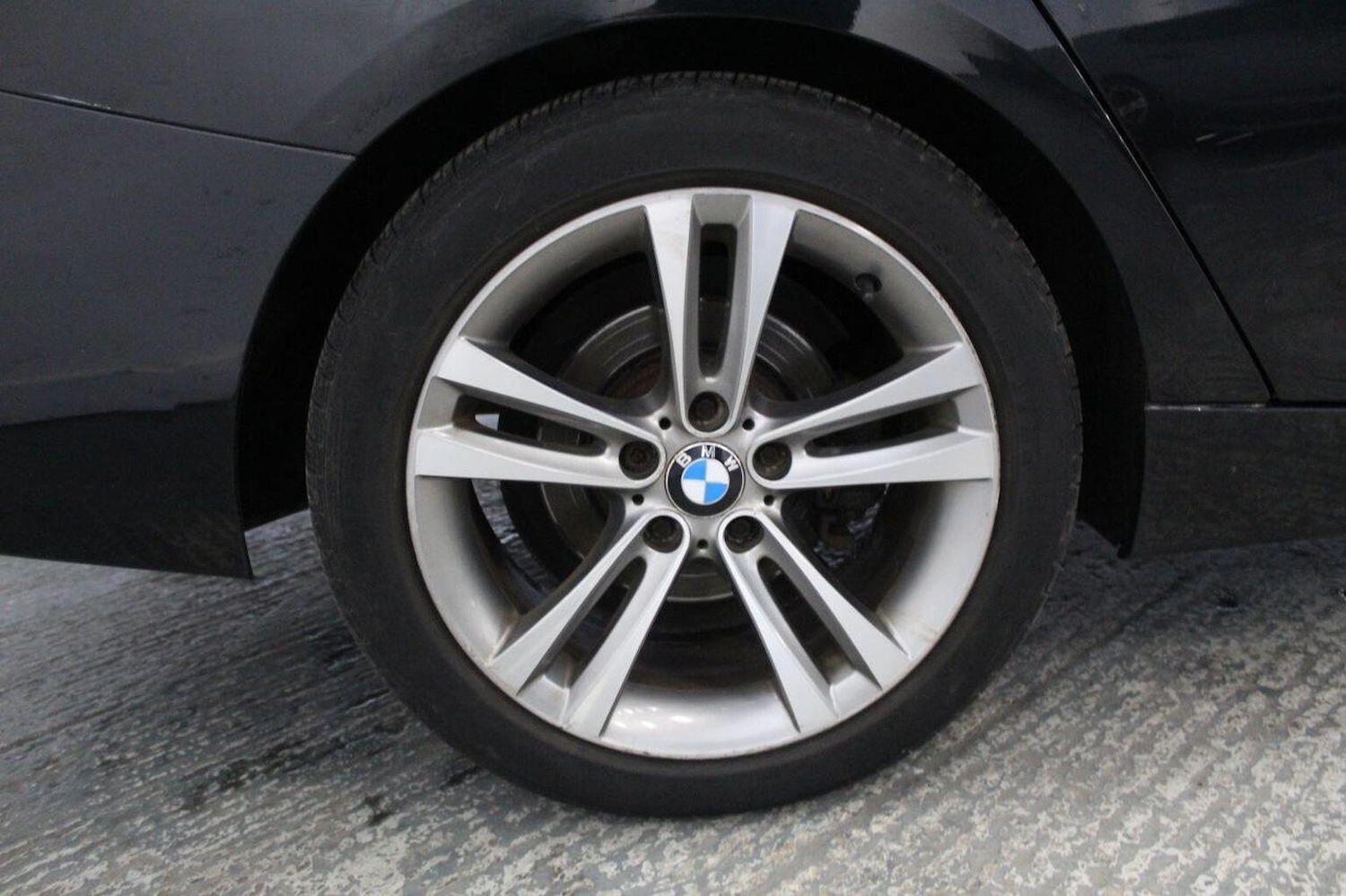Used BMW 3 Series 2013 for sale - 77033079: Photo 59