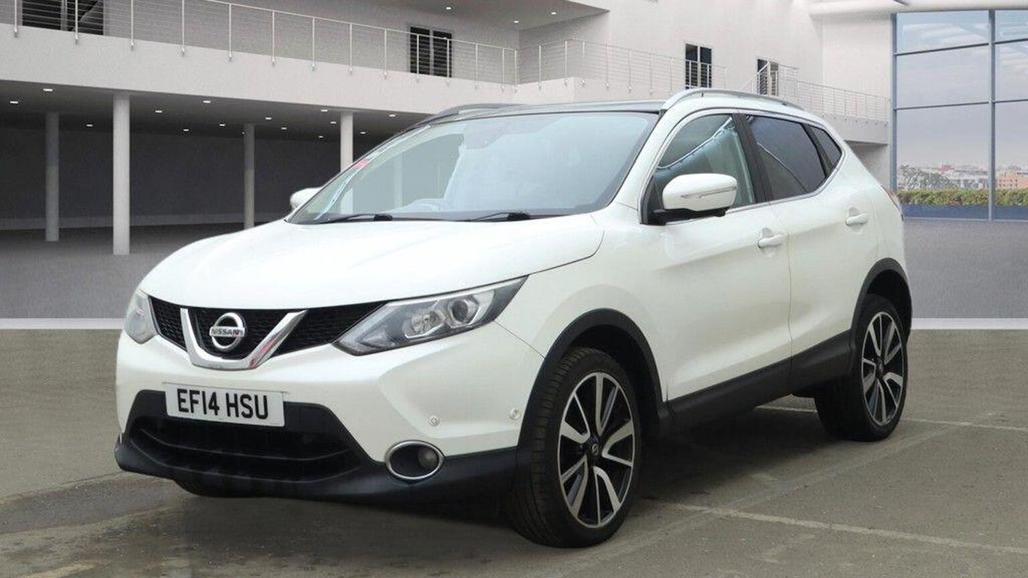 Used Nissan Qashqai 2014 for sale - 77400003: Photo 3