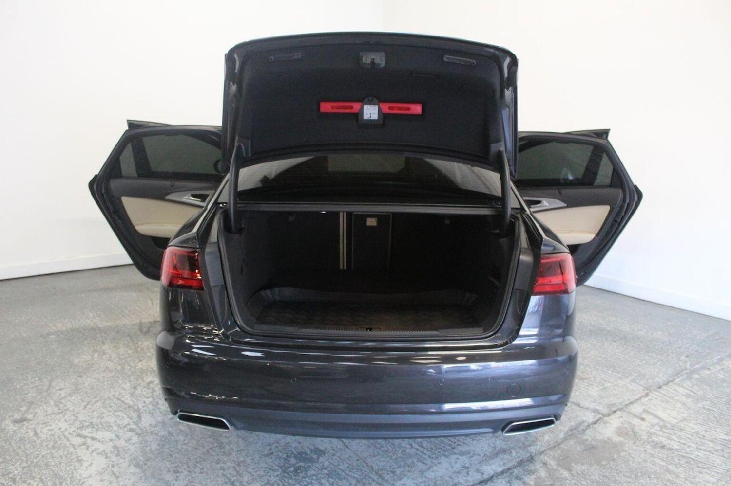 Used Audi A6 Saloon 2015 for sale - 76830371: Photo 23