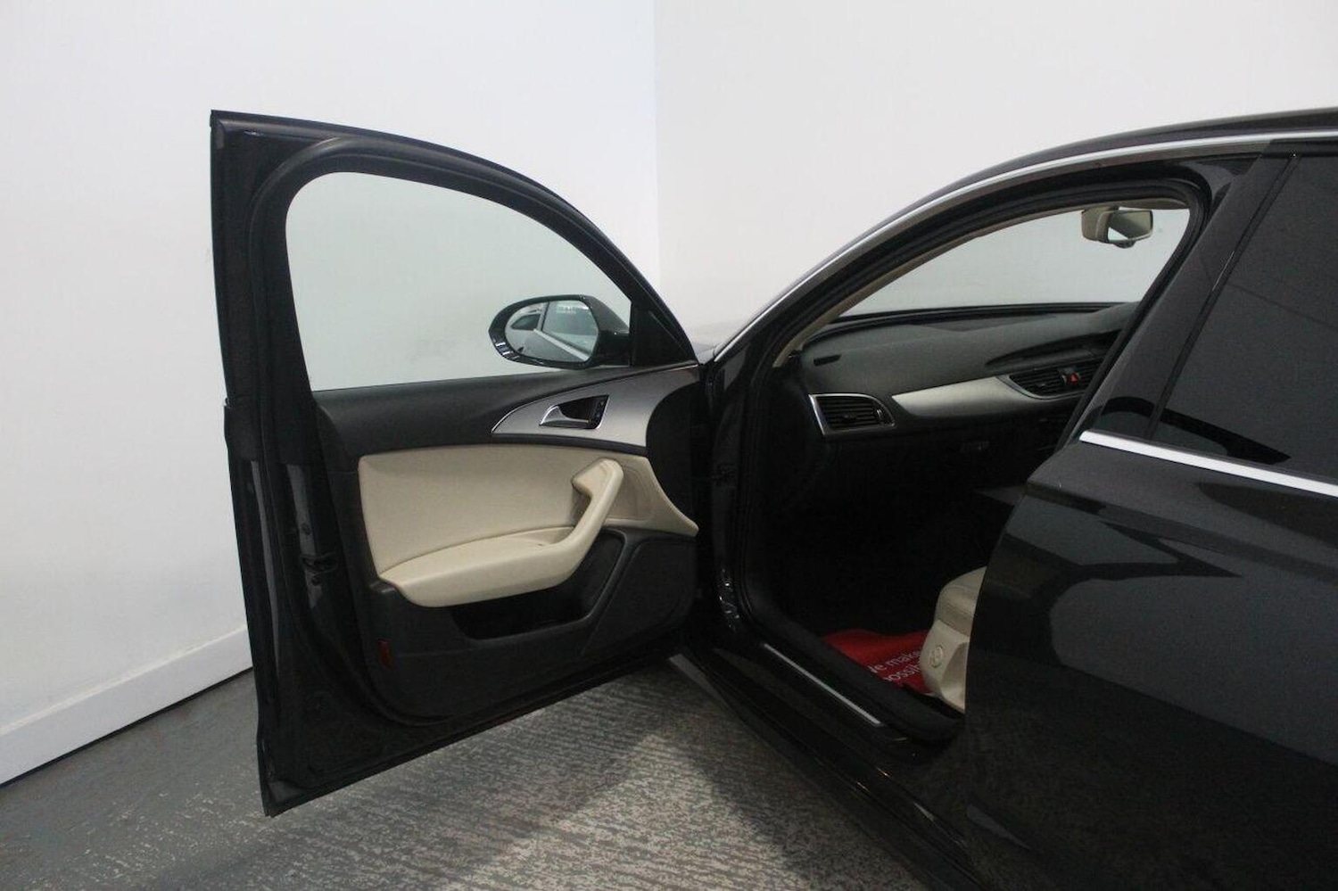 Used Audi A6 Saloon 2015 for sale - 76830371: Photo 27