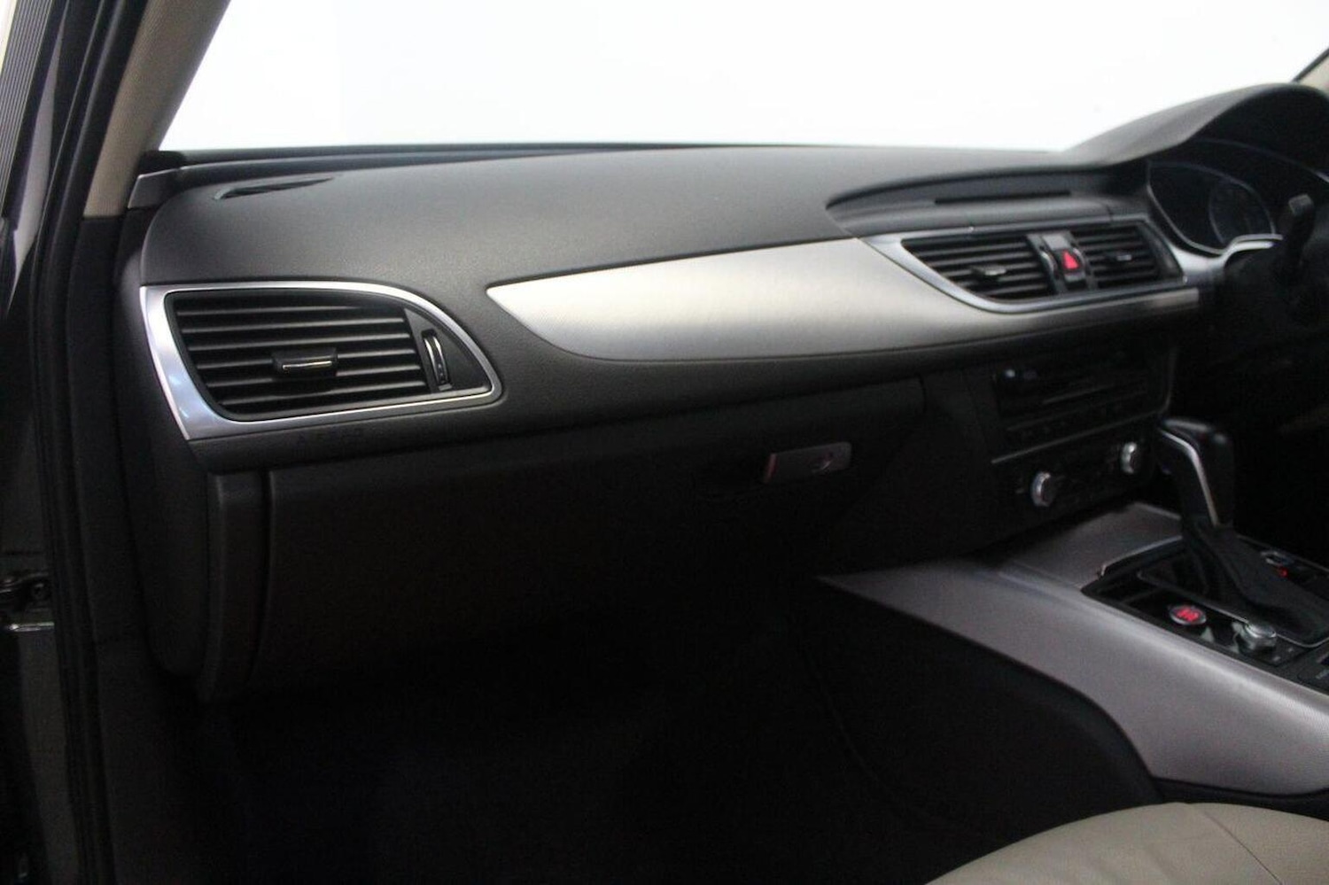 Used Audi A6 Saloon 2015 for sale - 76830371: Photo 31