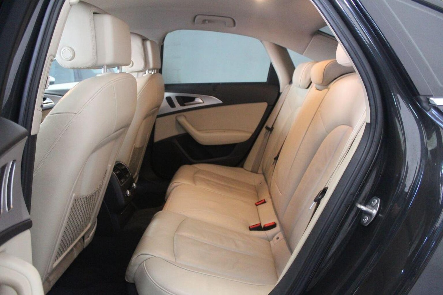 Used Audi A6 Saloon 2015 for sale - 76830371: Photo 54