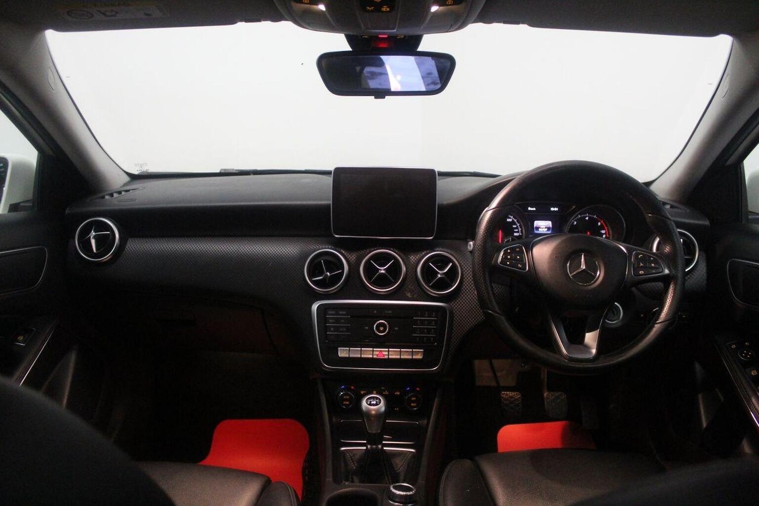 Used Mercedes-Benz A-Class 2016 for sale - 77417467: Photo 28