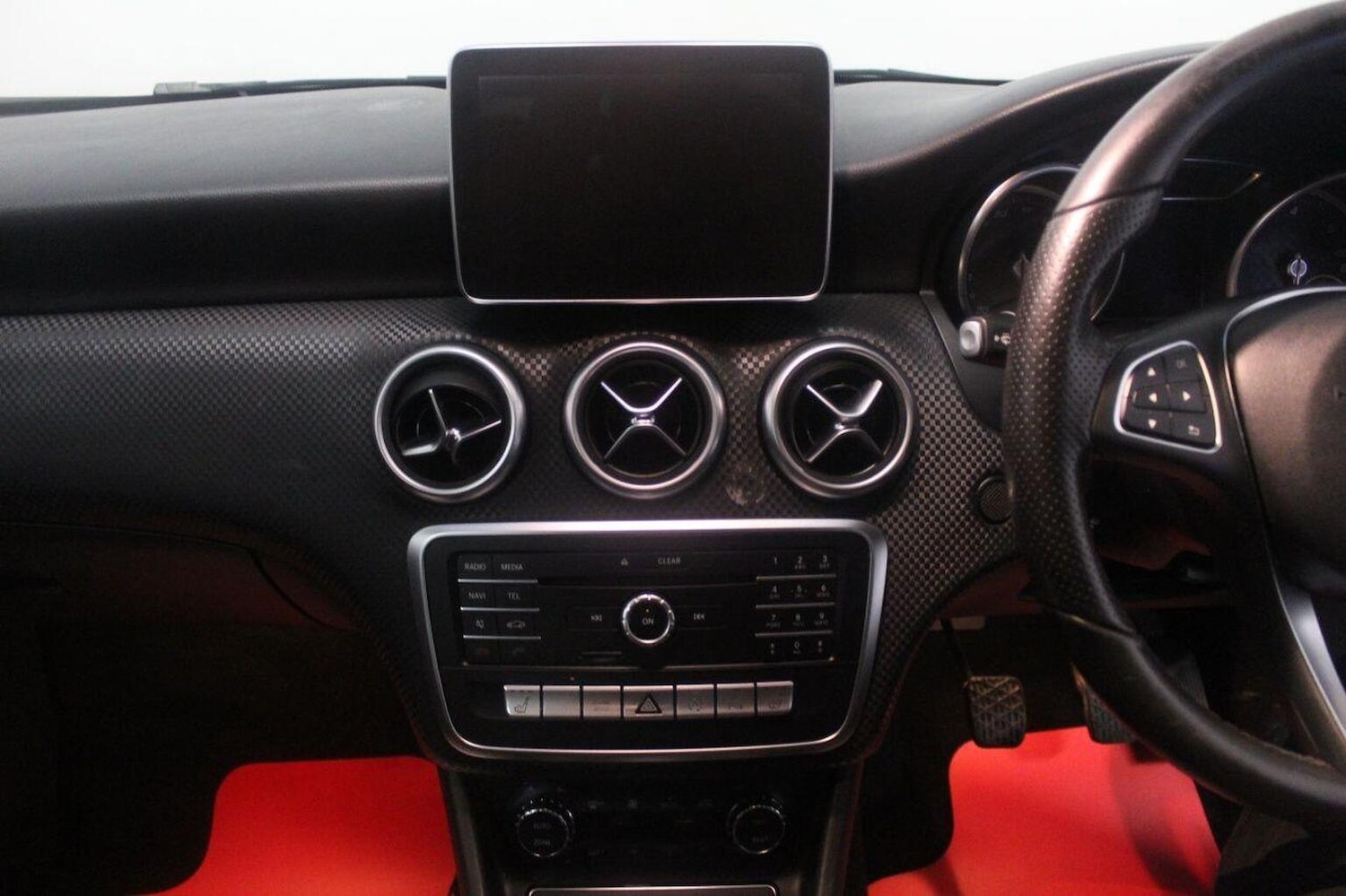 Used Mercedes-Benz A-Class 2016 for sale - 77417467: Photo 32