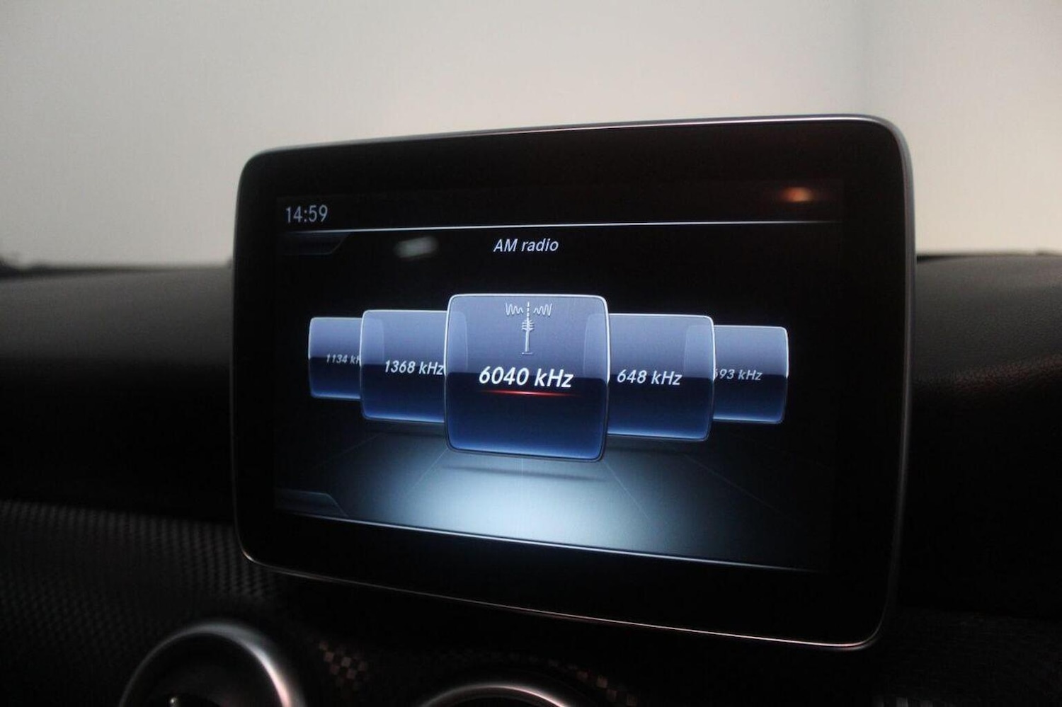 Used Mercedes-Benz A-Class 2016 for sale - 77417467: Photo 35