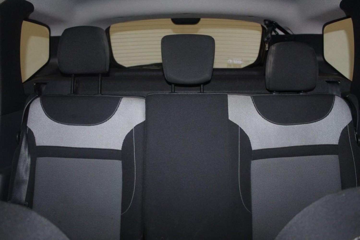 Used Dacia Duster 2016 for sale - 77065693: Photo 49