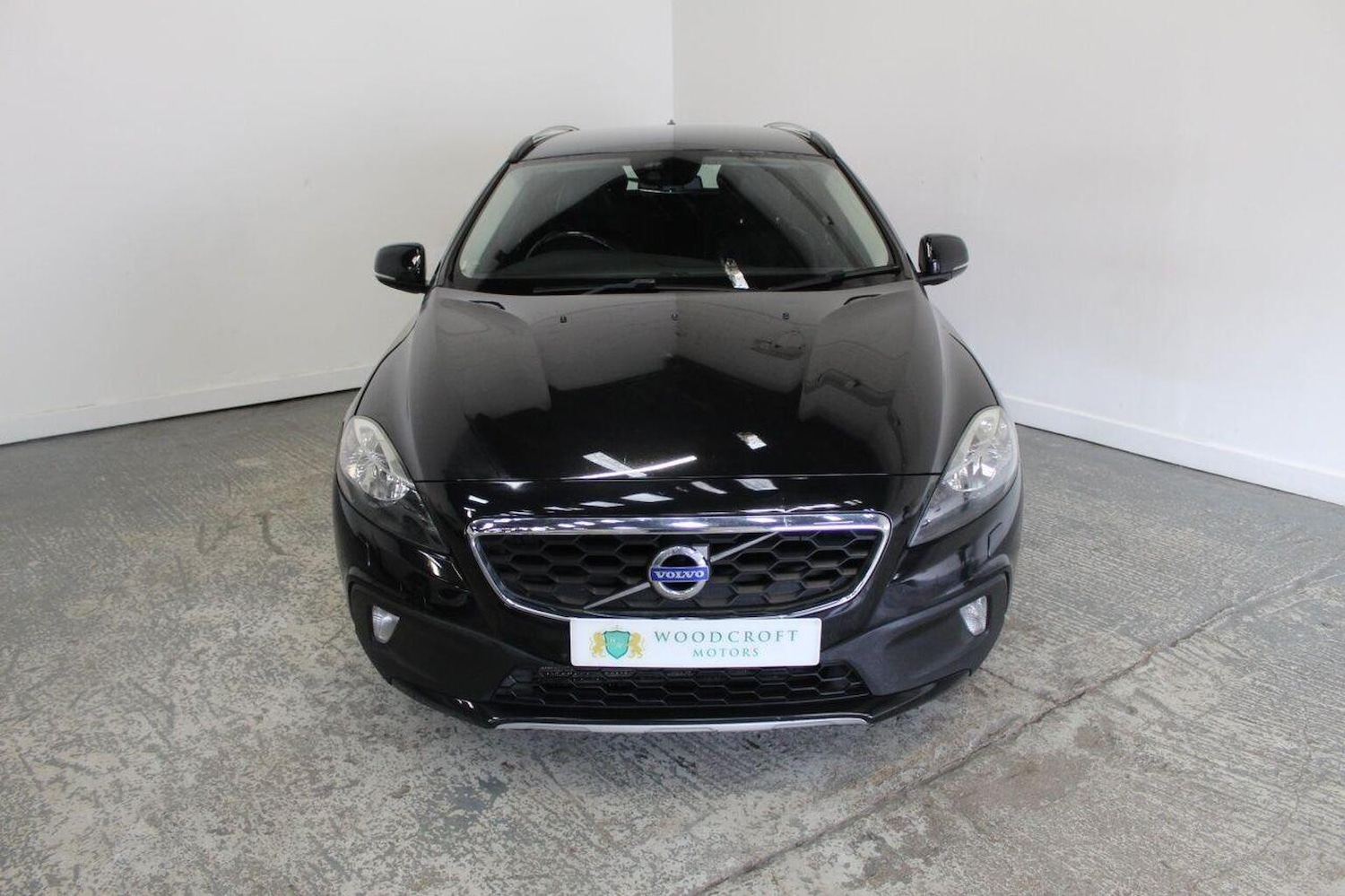 Used Volvo V60 2014 for sale - 77938024: Photo 13