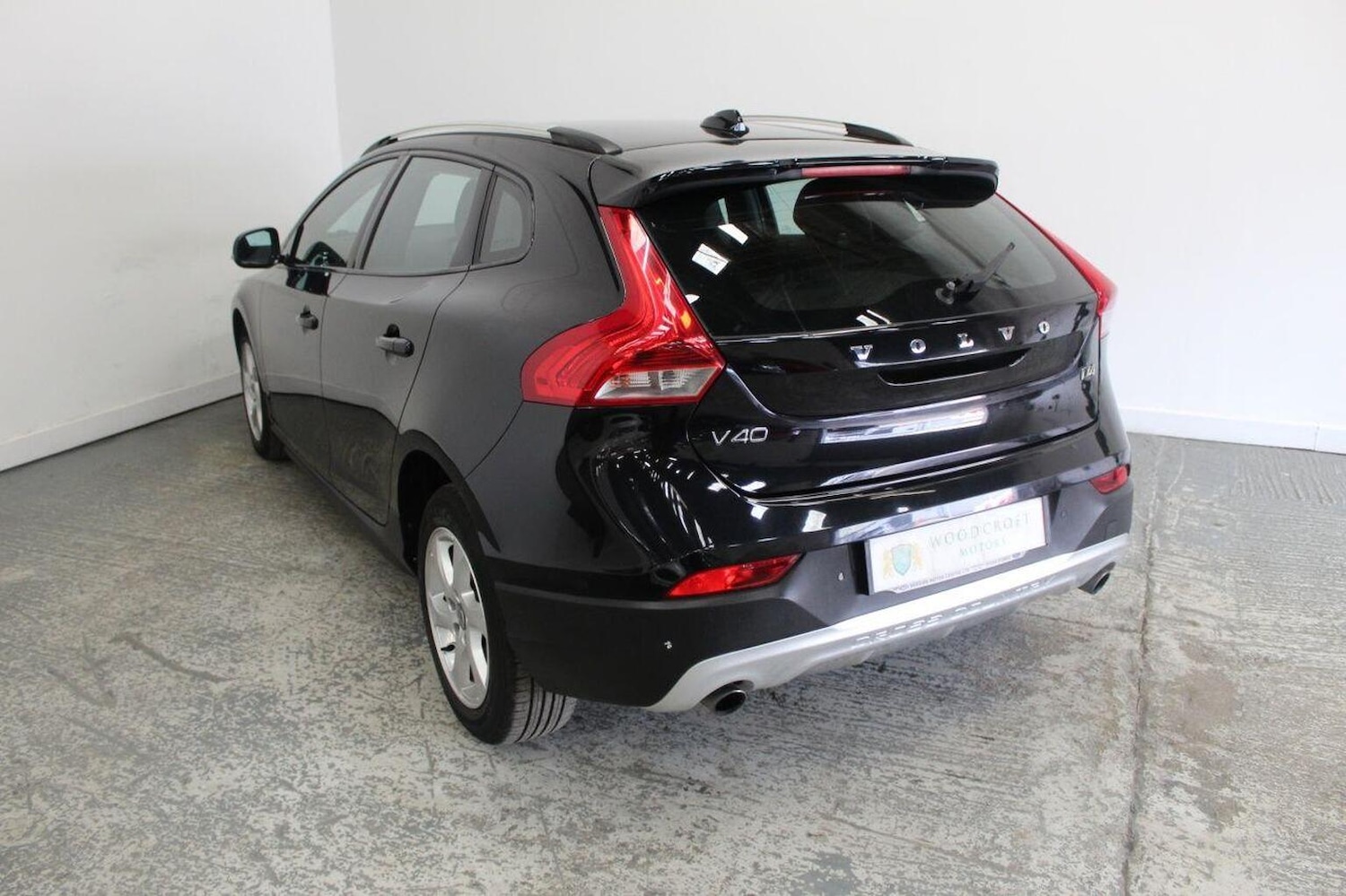 Used Volvo V60 2014 for sale - 77938024: Photo 7