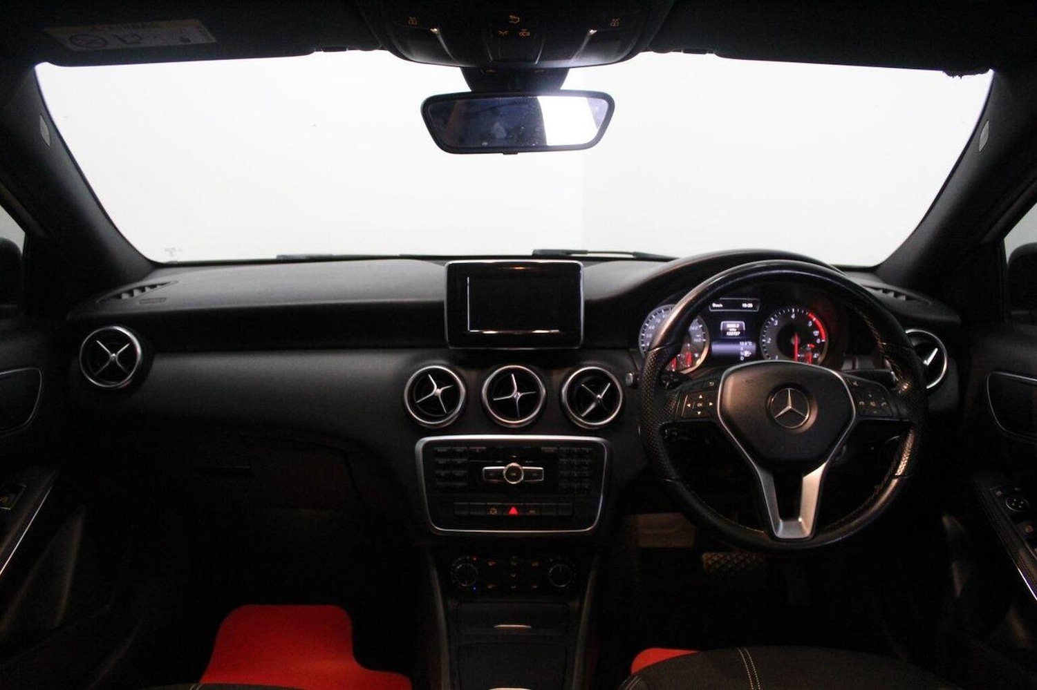 Used Mercedes-Benz A-Class 2014 for sale - 76397007: Photo 26