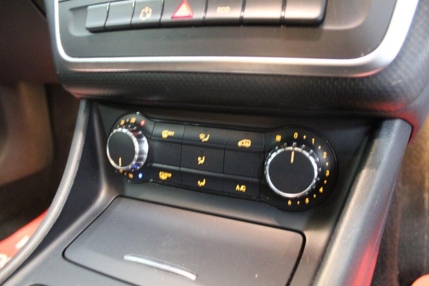 Used Mercedes-Benz A-Class 2014 for sale - 76397007: Photo 37