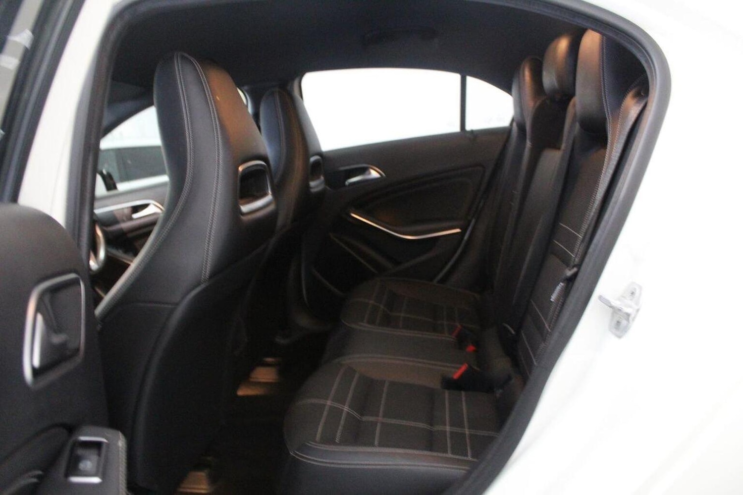 Used Mercedes-Benz A-Class 2014 for sale - 76397007: Photo 48