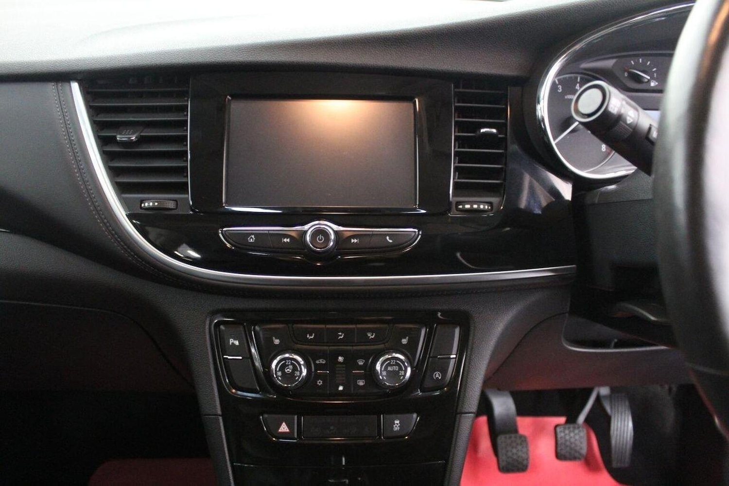 Vehicle 33