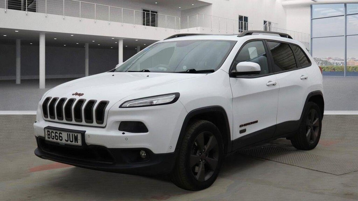 Used Jeep Cherokee 2016 for sale - 77937982: Photo 2