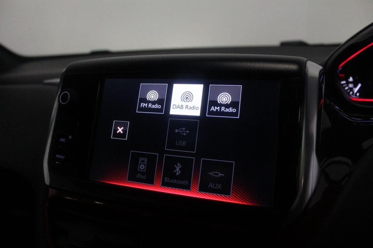 Used Peugeot 208 2014 for sale - 77189261: Photo 39