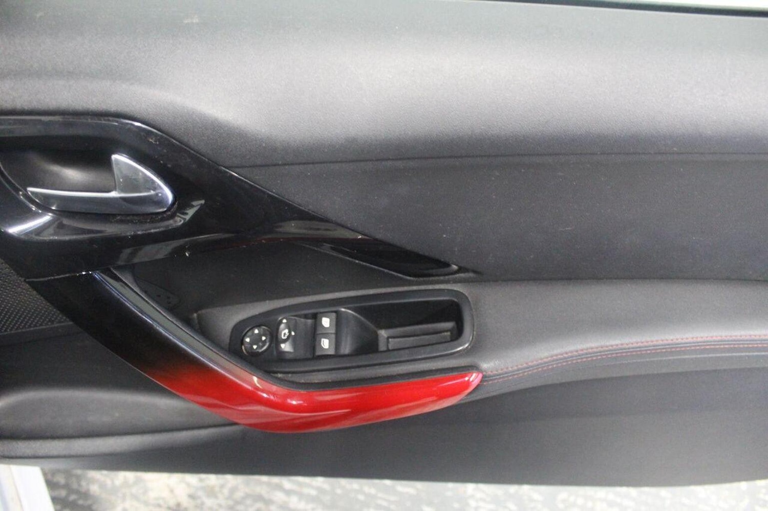 Used Peugeot 208 2014 for sale - 77189261: Photo 48