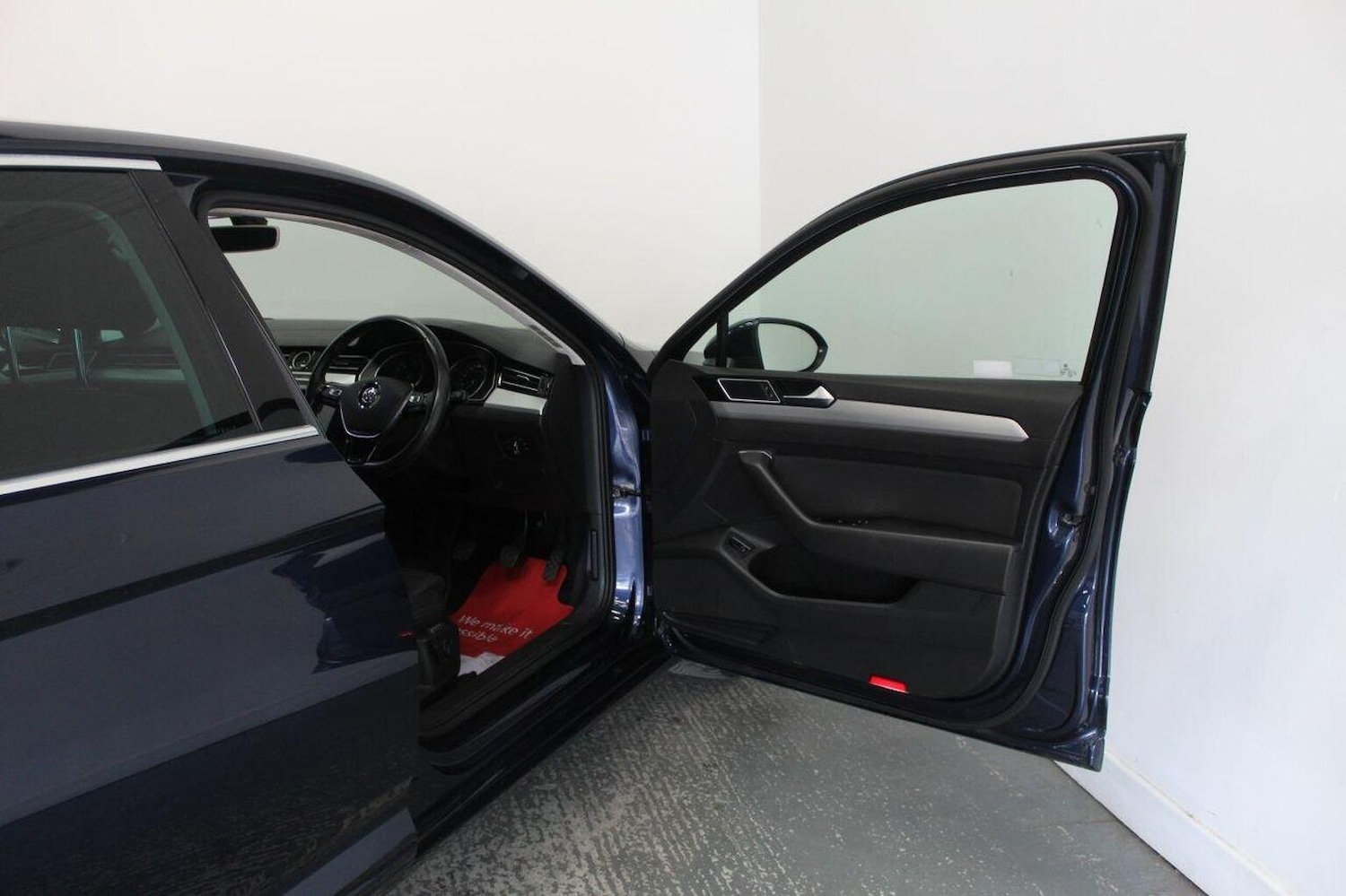 Used Volkswagen Passat 2015 for sale - 76521034: Photo 25