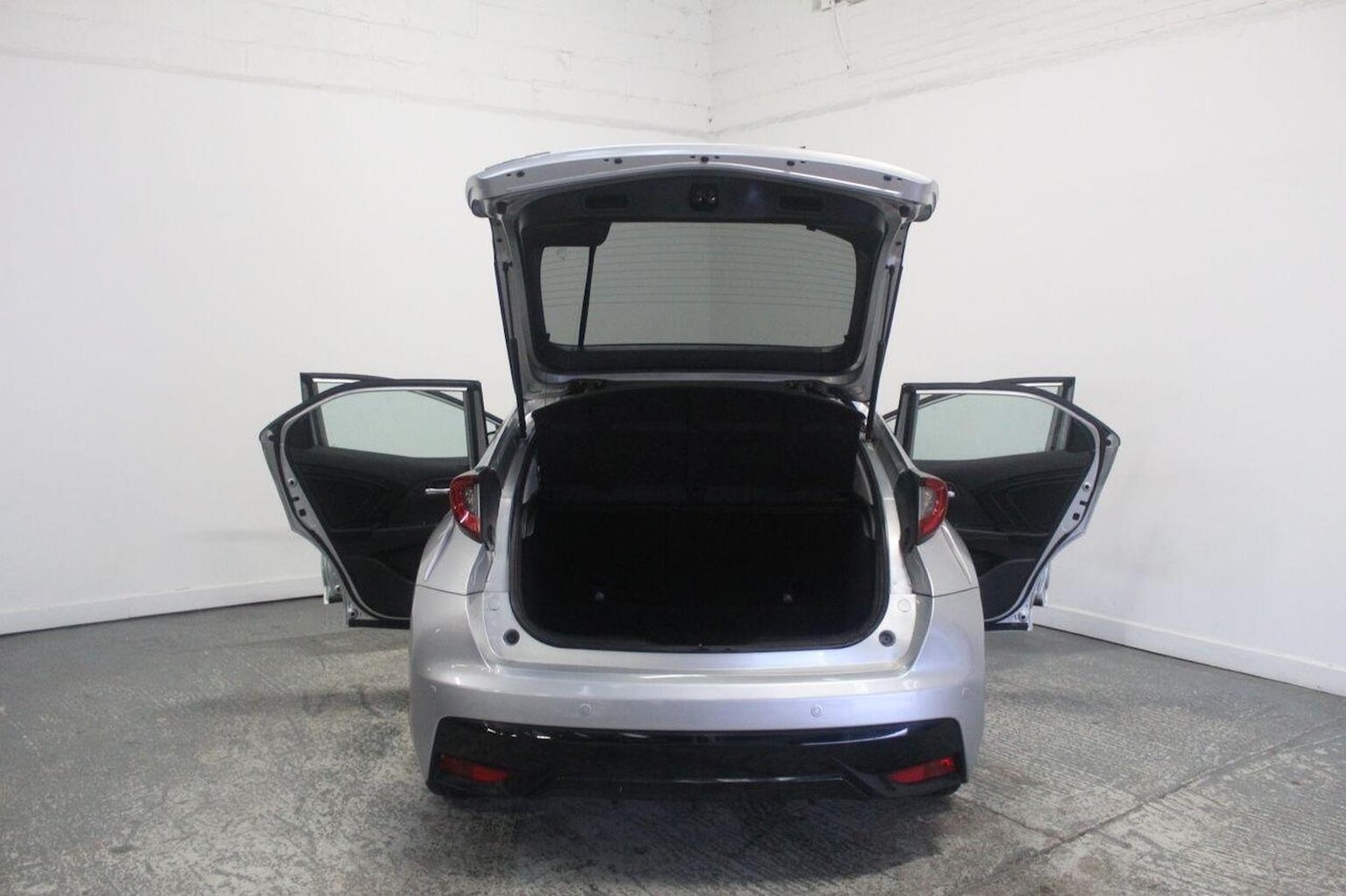 Used Honda Civic 2015 for sale - 77781685: Photo 22