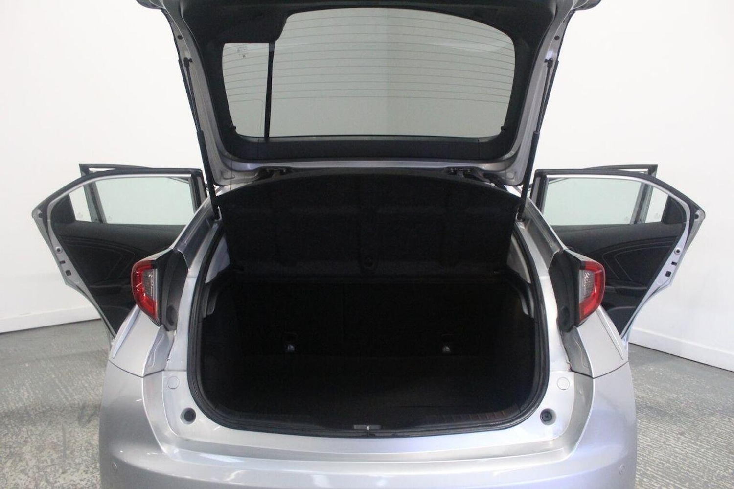 Used Honda Civic 2015 for sale - 77781685: Photo 23