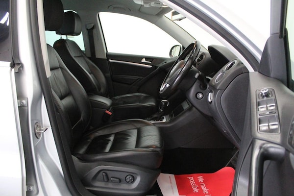 Used Volkswagen Tiguan 2012 for sale - 75529797: Photo 30