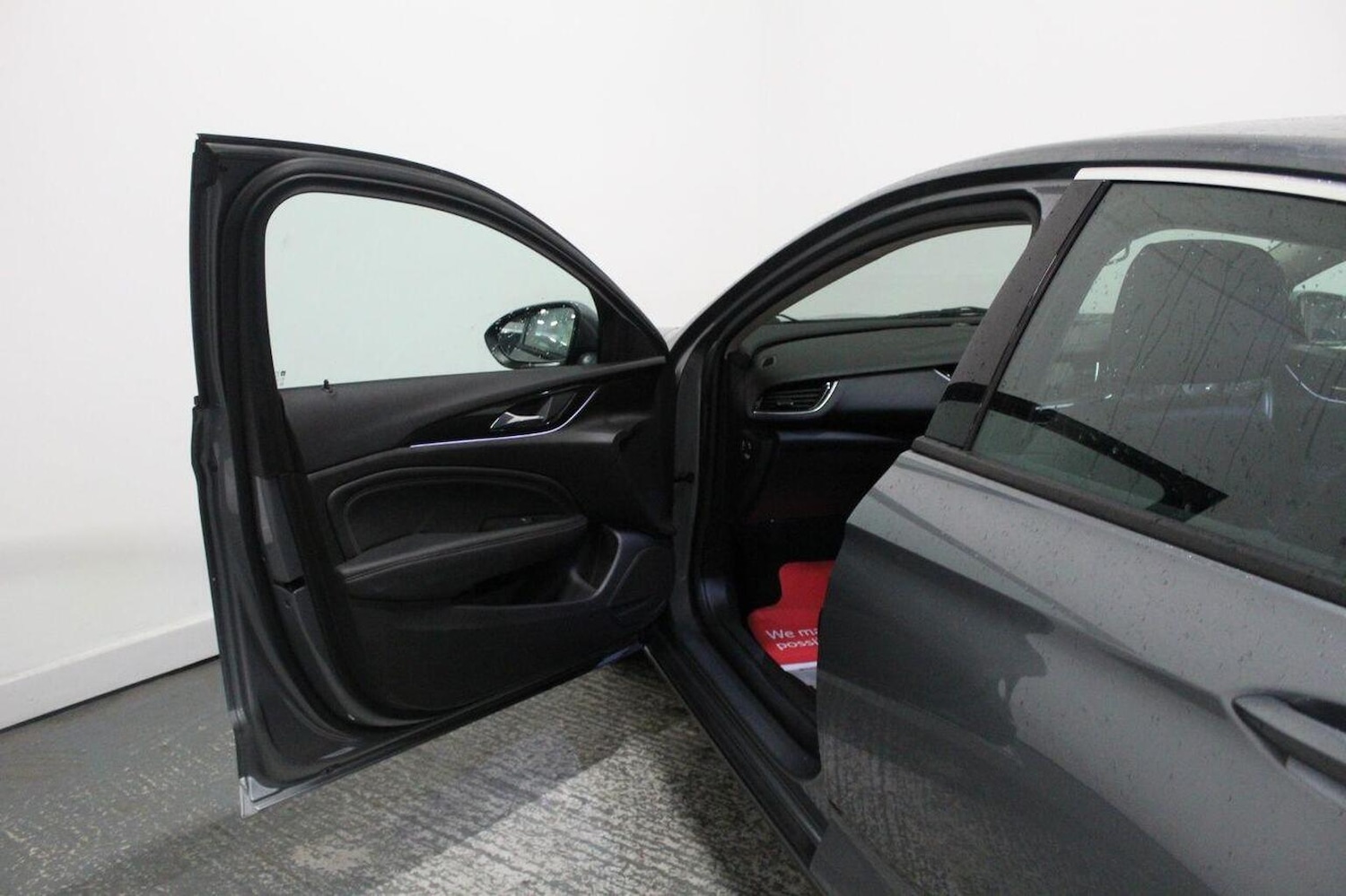 Used Vauxhall Insignia 2018 for sale - 77937875: Photo 27