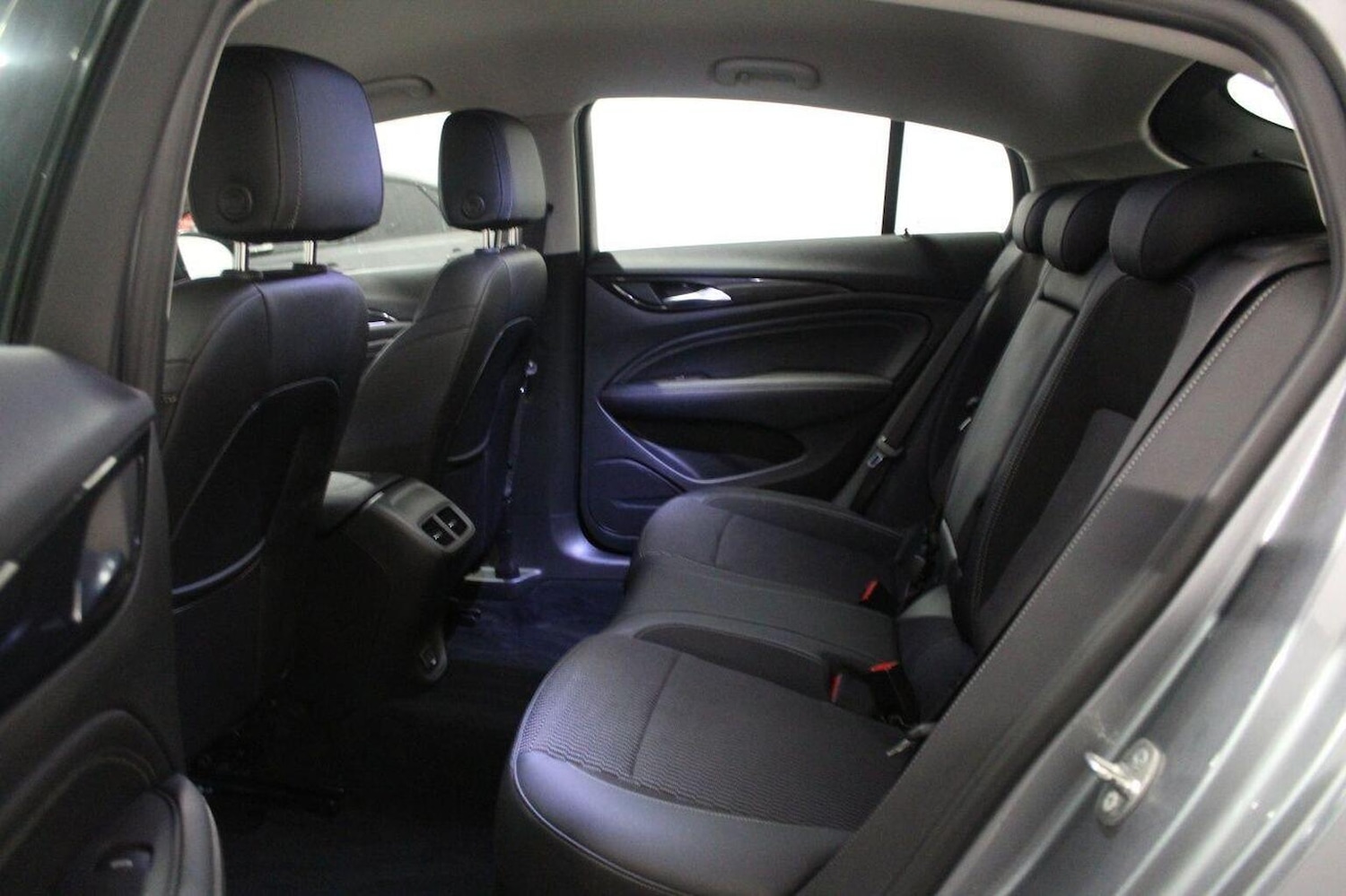 Used Vauxhall Insignia 2018 for sale - 77937875: Photo 53