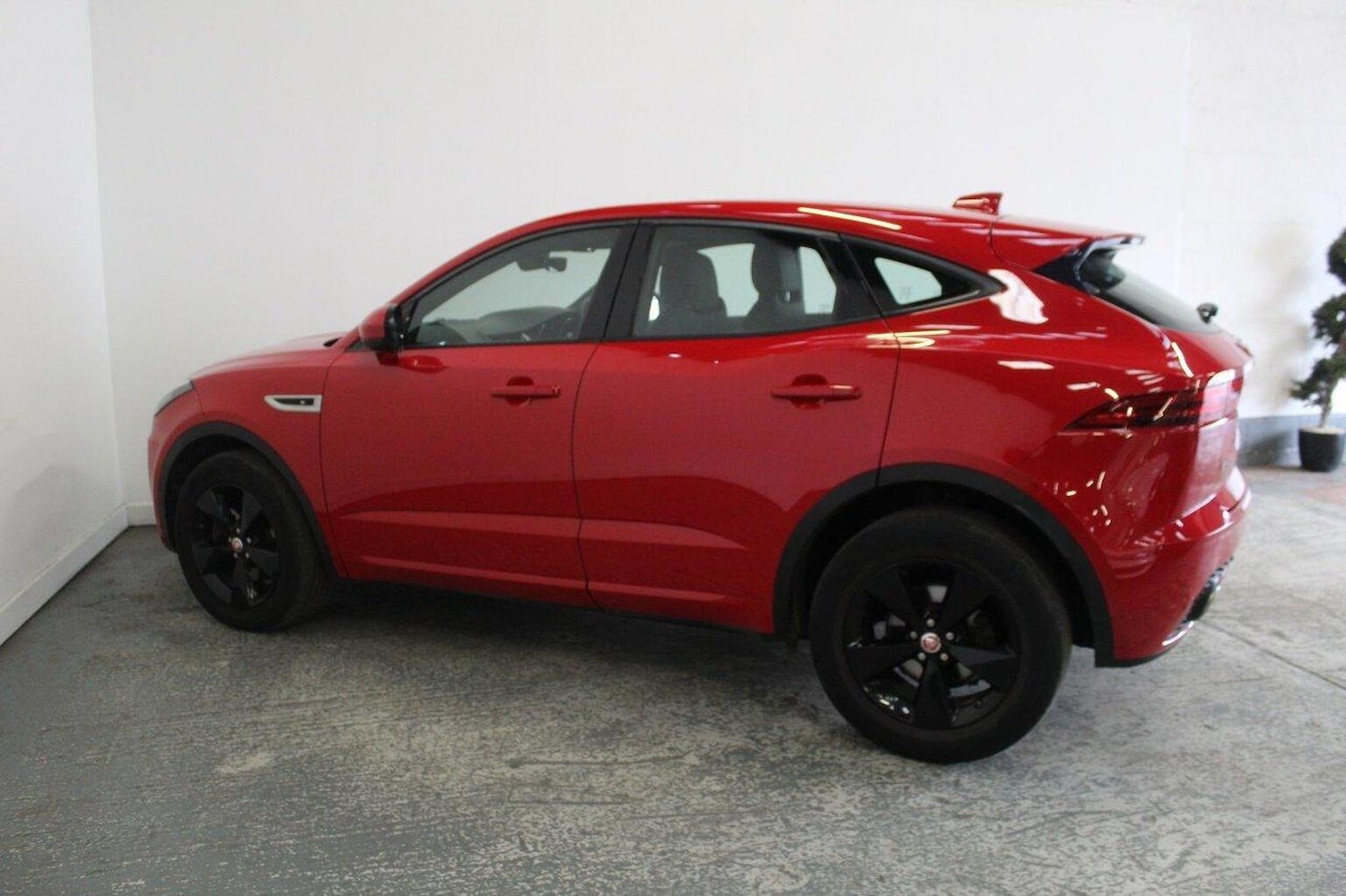 Used Jaguar E-Pace 2019 for sale - 77938048: Photo 10