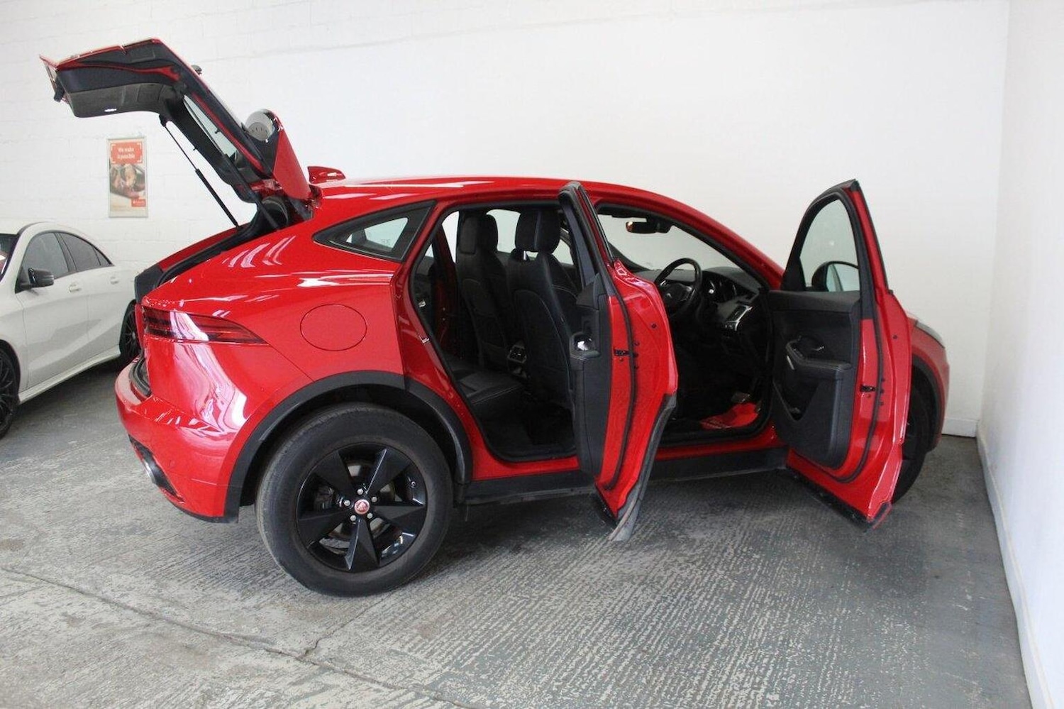 Used Jaguar E-Pace 2019 for sale - 77938048: Photo 23