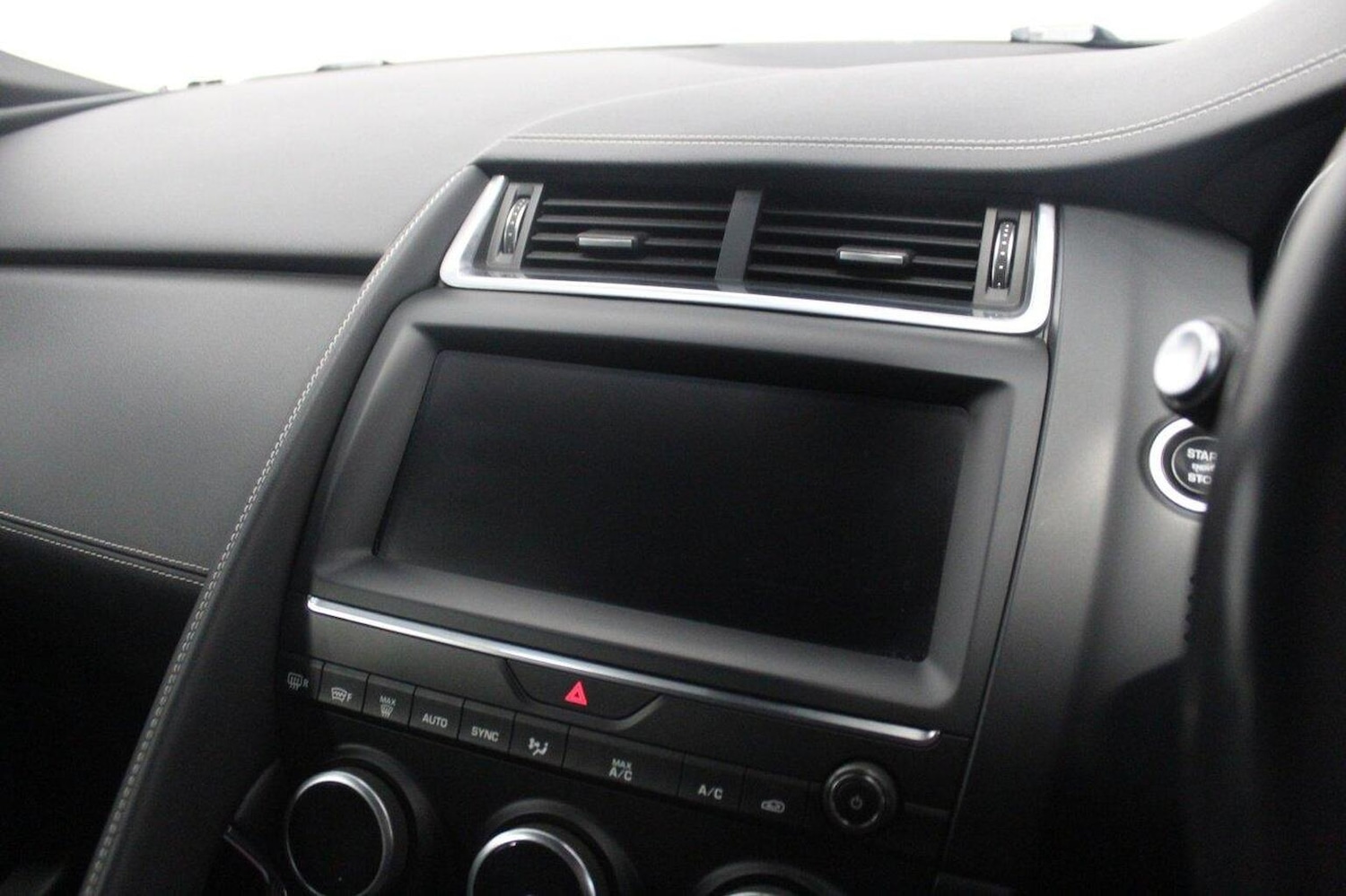 Used Jaguar E-Pace 2019 for sale - 77938048: Photo 42