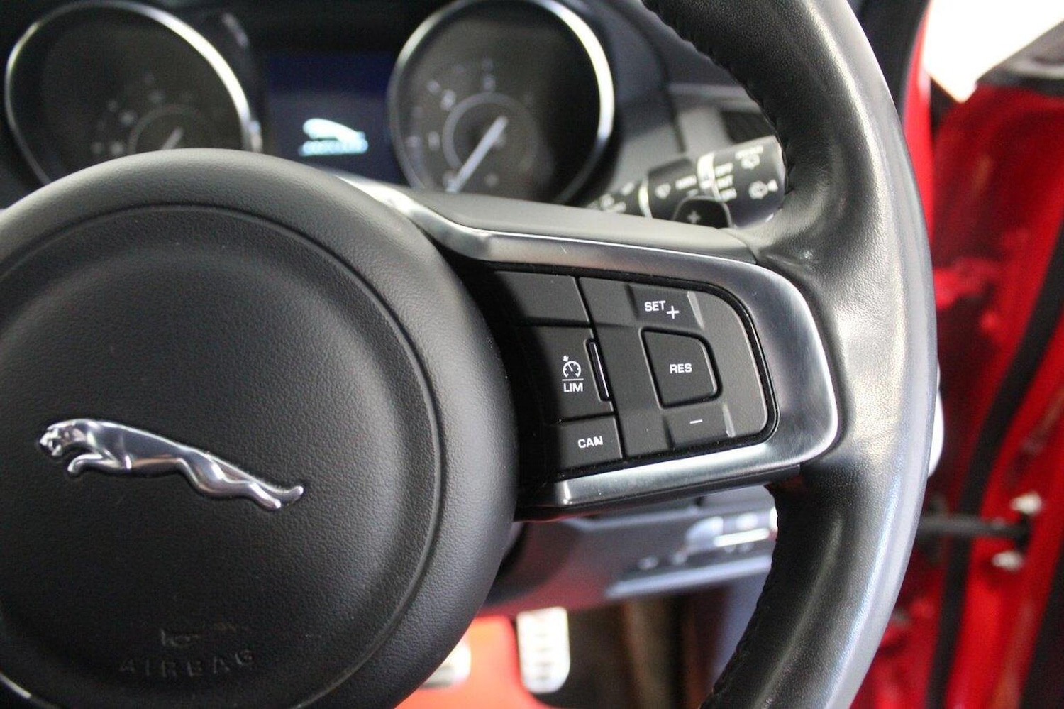 Used Jaguar E-Pace 2019 for sale - 77938048: Photo 48