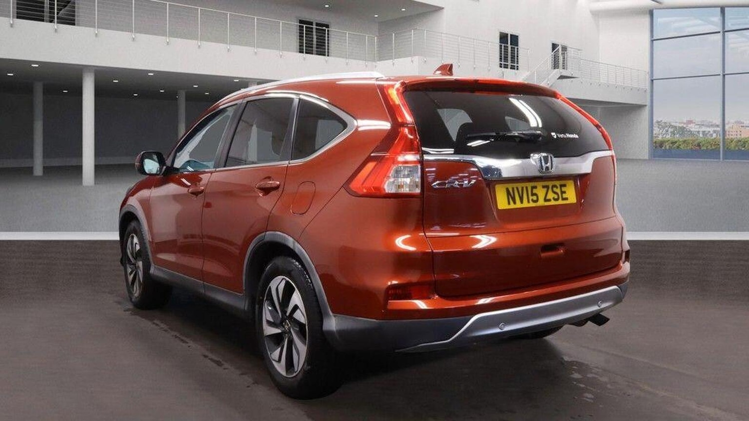 Used Honda CR-V 2015 for sale - 76565139: Photo 5