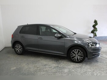 Used Volkswagen Golf 2017 for sale - 76268615: Photo 4